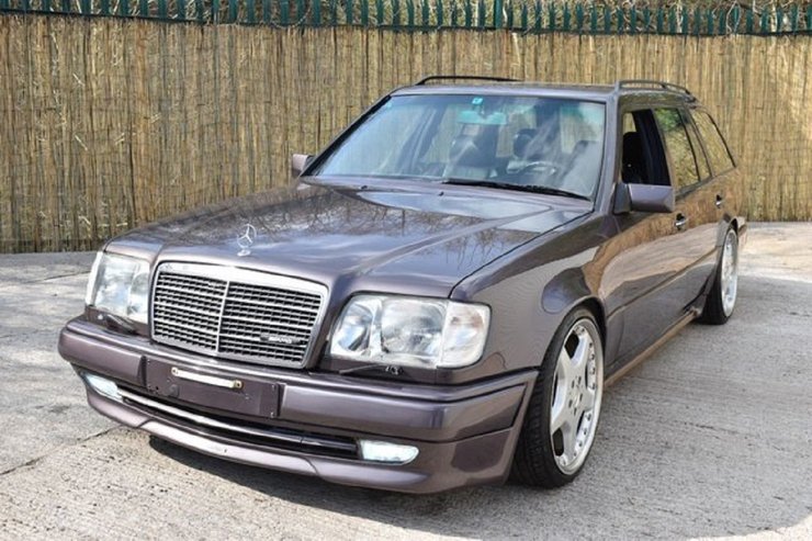 универсал Mercedes-Benz E36 AMG, Mercedes-Benz E36 AMG внешность, Mercedes-Benz E36 AMG дизайн, продажа Mercedes-Benz E36 AMG, Mercedes-Benz E36 AMG купить,