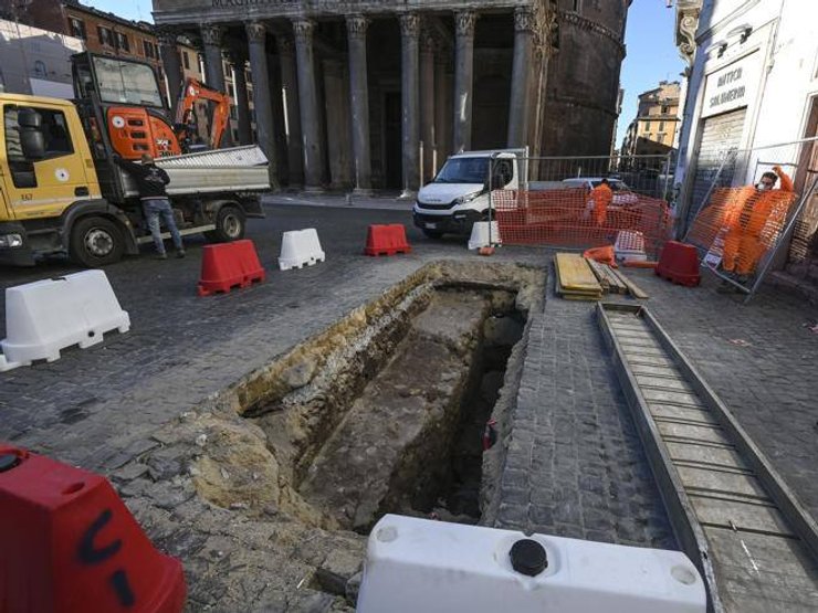 рим, пантеон, провал