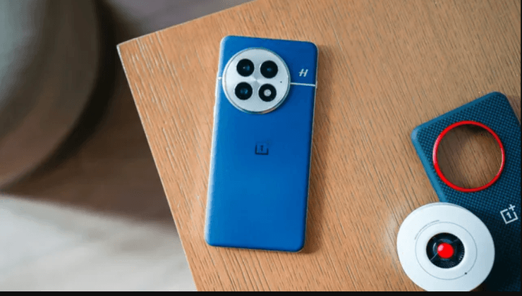 смартфон OnePlus 13