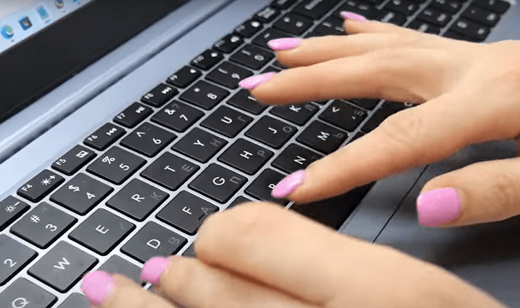 білоруський ноутбук, H-book