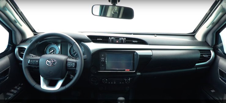 Бронированный пикап Тойота, пикап Тойота, Toyota Hilux, бронированное авто, Toyota Hilux 2022, тюнинг Toyota Hilux