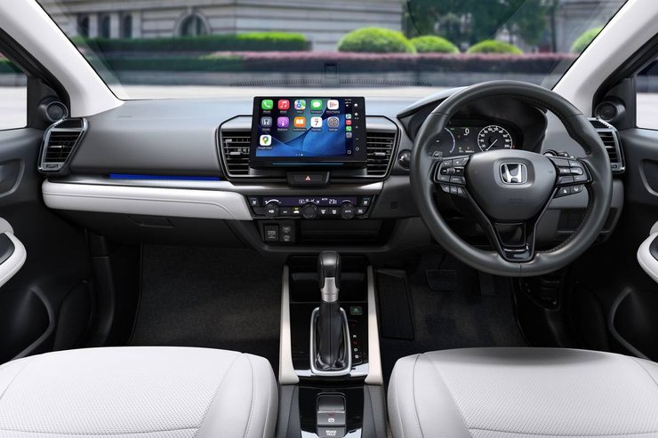 салон Honda City 2026