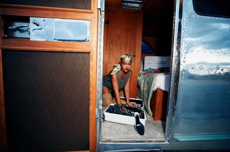 Rimowa, Ріанна, рекламна кампанія, валізи