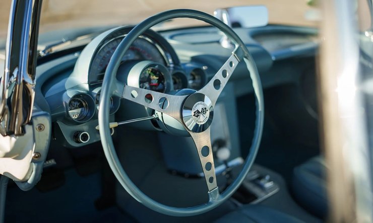 салон Chevrolet Corvette C1, Chevrolet Corvette 1960 года, Chevrolet Corvette