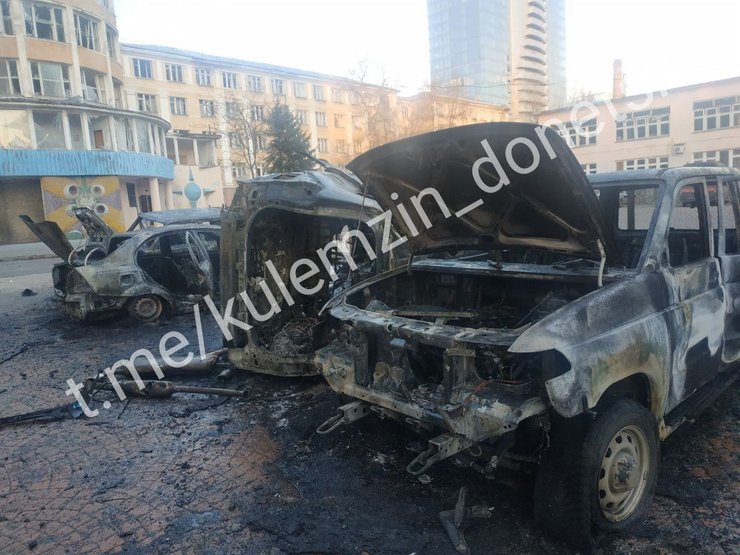 центр Донецка, взрывы Донецк, обстрел Донецк, обстрел Донецка грады