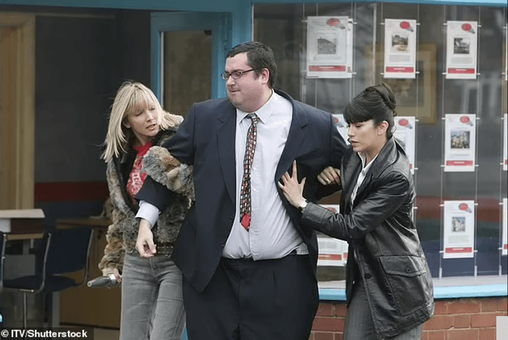 Юэн Макинтош