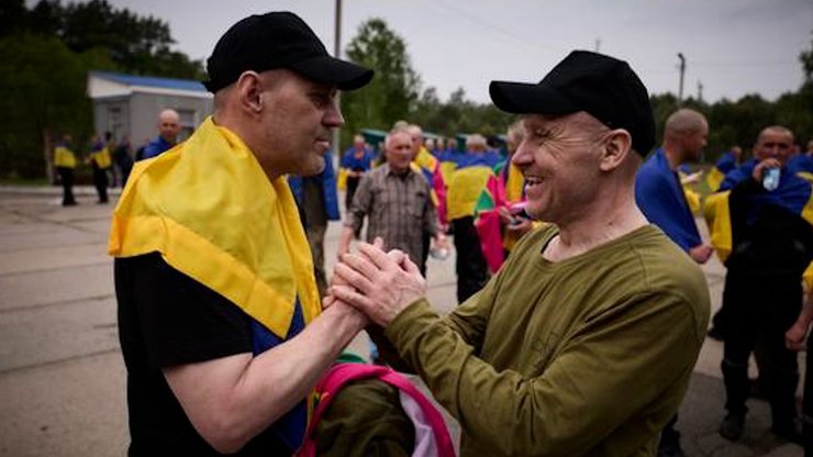 Валерій Зеленський під час обміну військовополоненими 25 травня