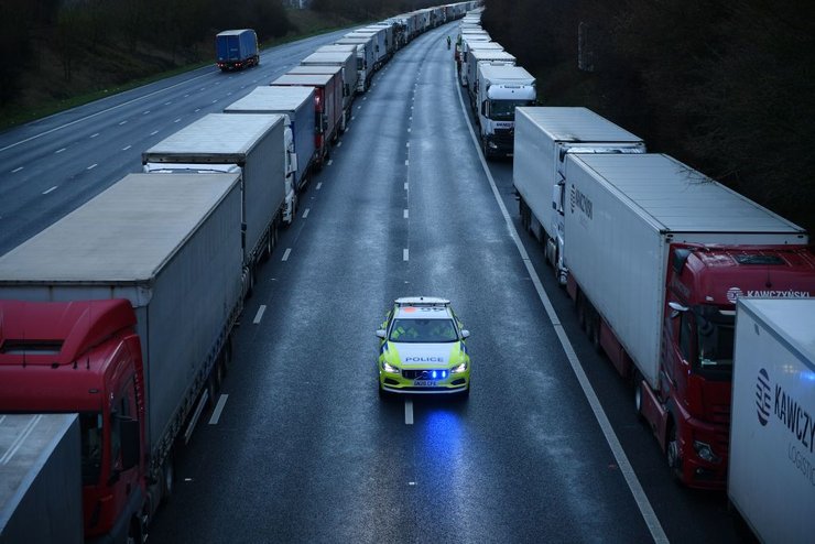 Дувр, пробки, дальнобойщики