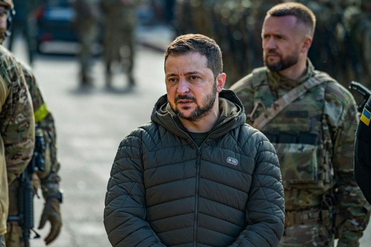 Президент України, Володимир Зеленський, президент Зеленський, Зеленський у Херсоні, Зеленський та військові