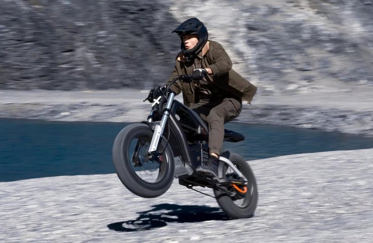 Segway Cyber, електромобіль Segway, електробайк Segway