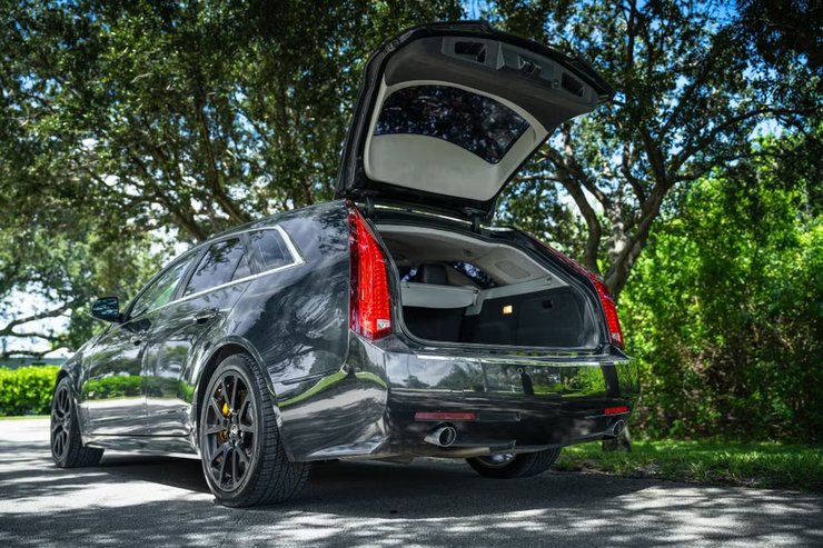 Cadillac CTS-V Wagon, авто Николаса Кейджа, Cadillac CTS-V, Cadillac CTS, универсал Cadillac, Николас Кейдж