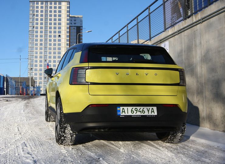 Новый Volvo EX30, Volvo EX30 2025, новый Volvo EX30, электромобиль Volvo, кроссовер Volvo, Volvo EX30 в Украине