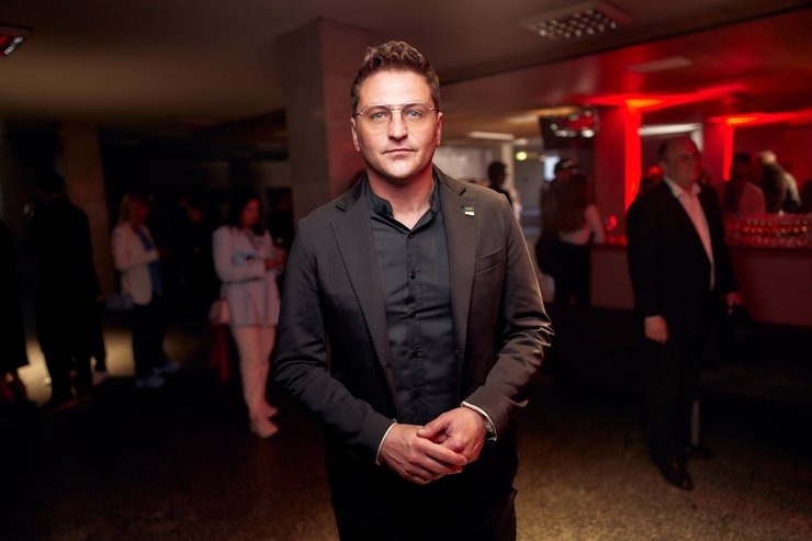 В'ячеслав Довженко актор 2024 фото