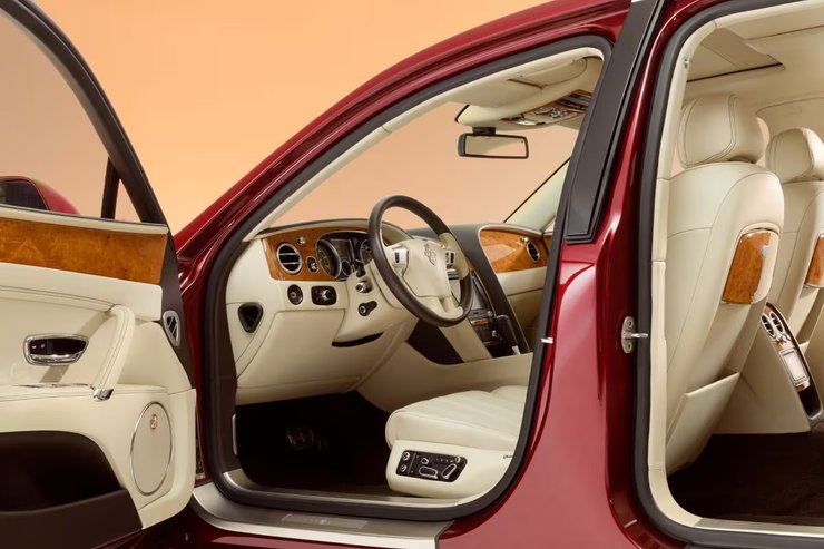 салон Packard Excellence