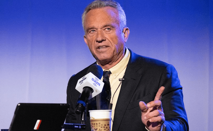 Кандидат в президенты США, политик, адвокат, подземный город, ядерный бункер, ядерная война, McDonald's,