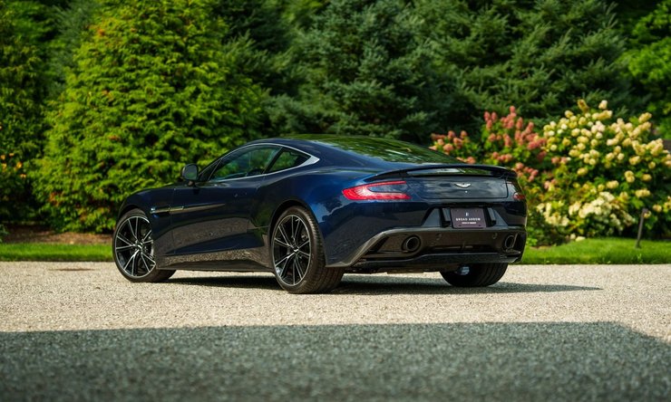 Aston Martin Vanquish 2014 года