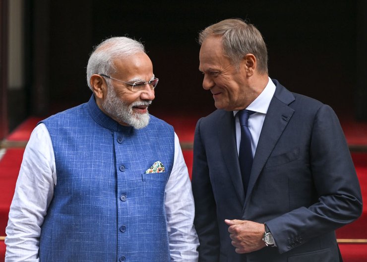 Нарендра Моди, Дональд Туск