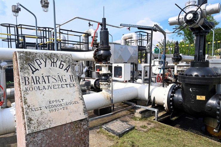 трубопровод дружба, нефть, поставки нефти, нефтяное Эмбарго