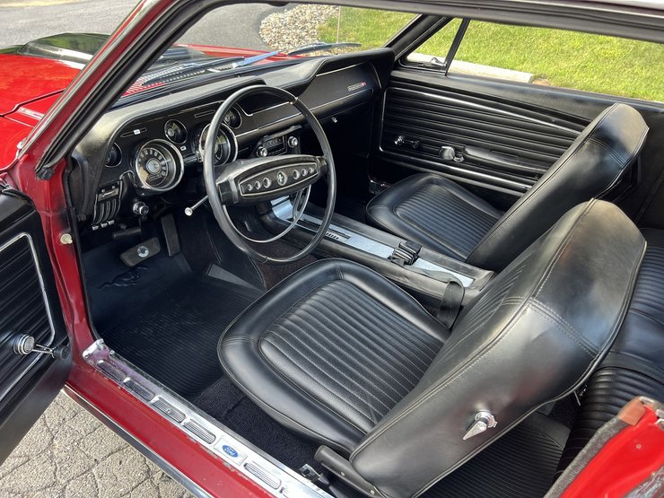 Салон Ford Mustang 1968, Ford Mustang Cobra Jet, Ford Mustang, капсула времени