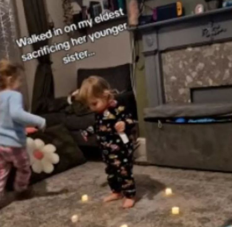 Ігри для дівчаток, курйози, приколи, чим зайняти дітей, смішні відео, цікаві новини, приколи