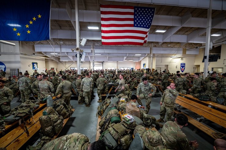 военные сша аляска военная база элмендорф ричардсон