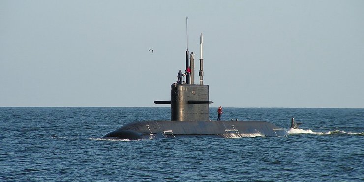 Російський підводний човен Б-585 "Санкт-Петербург"