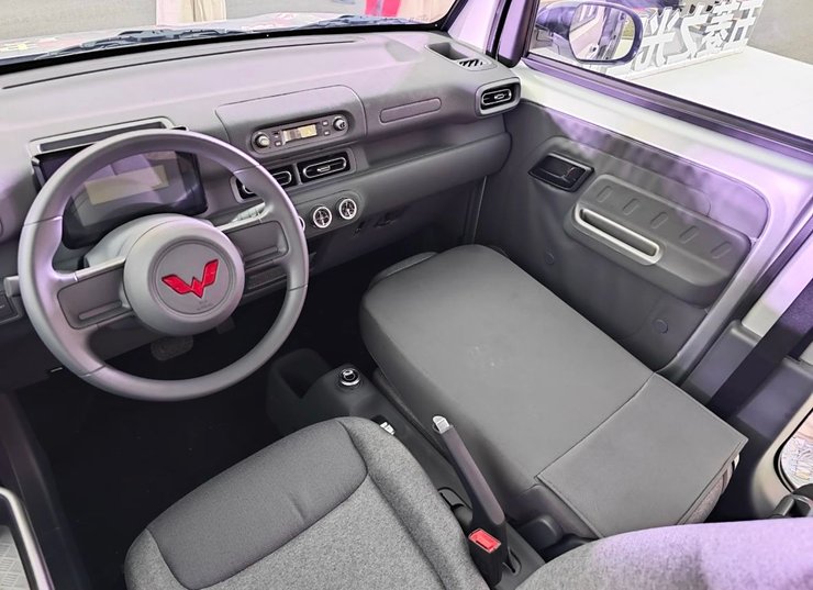 салон Wuling Zhiguang EV, Wuling Zhiguang, новый Wuling Zhiguang, электромобиль Wuling Zhiguang, электромобиль Wuling Zhiguang