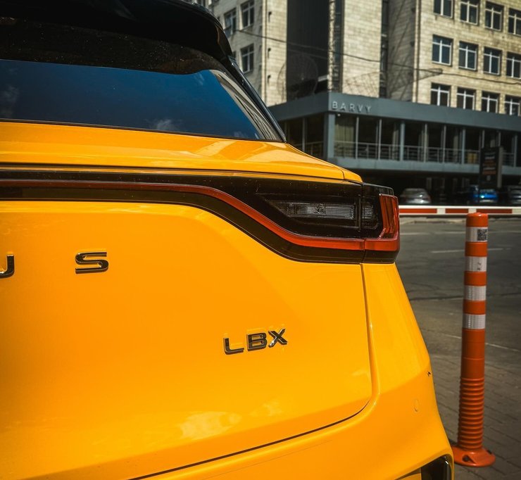 Lexus LBX 2024, Новий Lexus LBX, Lexus LBX, кросовер Lexus, Lexus LBX в Україні