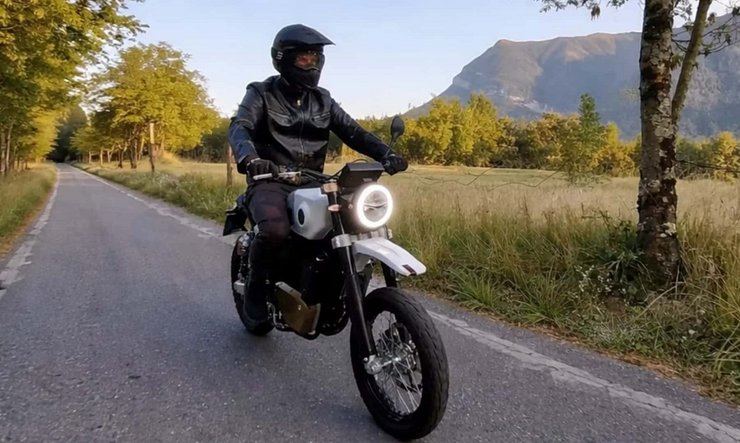 італійський електробайк