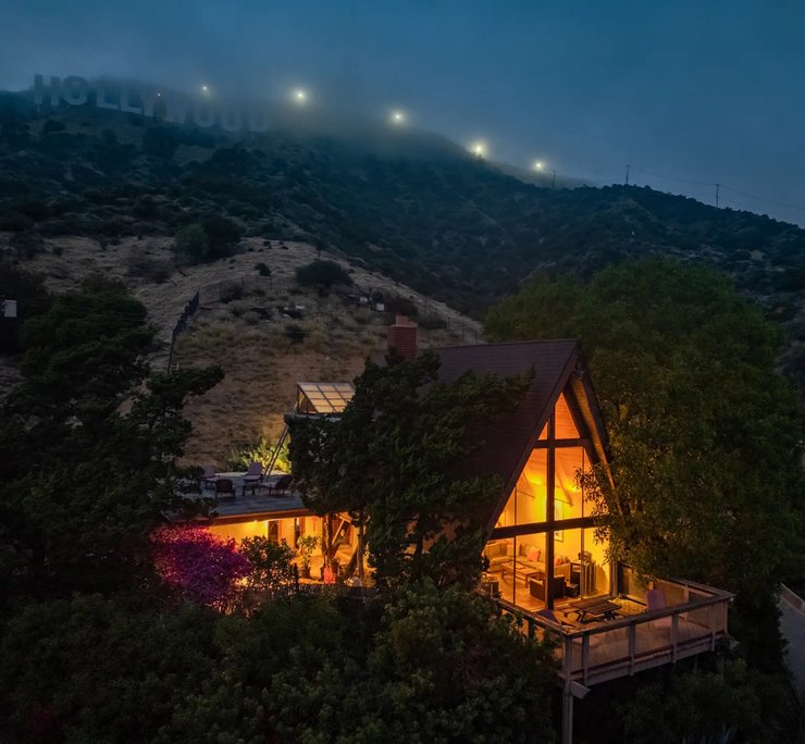 Дом 6105 на Малхолланд Хайвей в Голливуде