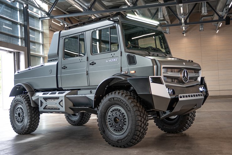 Mercedes Unimog U 4023