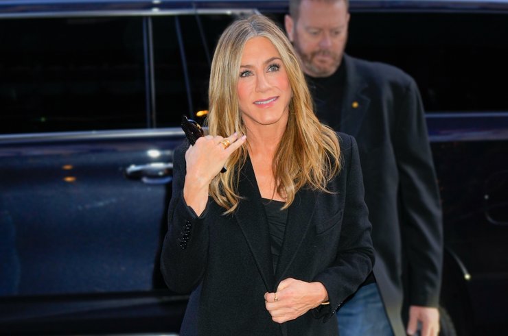 Дженніфер Еністон