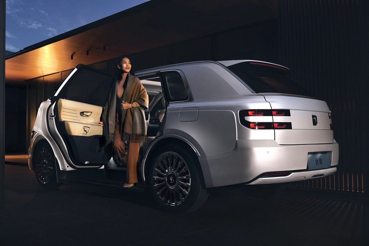 кроссовер Toyota Century SUV, Toyota Century, новая Toyota Century SUV, кроссовер Toyota