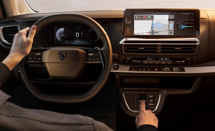 салон пежо тревеллер, Peugeot Traveller, новый Peugeot Traveller, Peugeot Traveller 2024