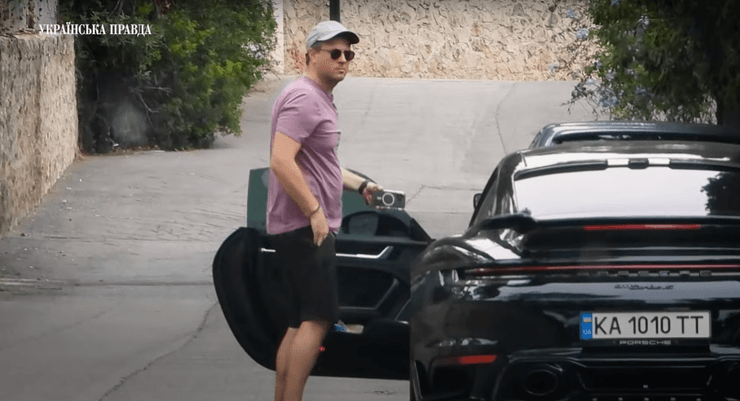 Юрий Хомутынник