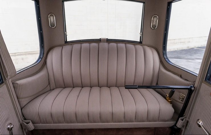 салон электрокара 1917, Rauch & Lang JX-7, Rauch & Lang JX-7 Brougham, электромобиль Rauch & Lang