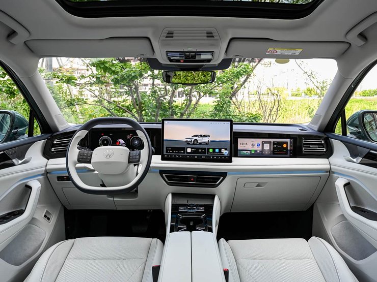 салон Volkswagen Tiguan