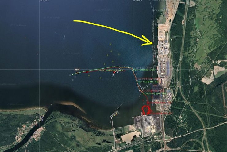 пожежа, усть-луга, ленінградська область, атака дронів