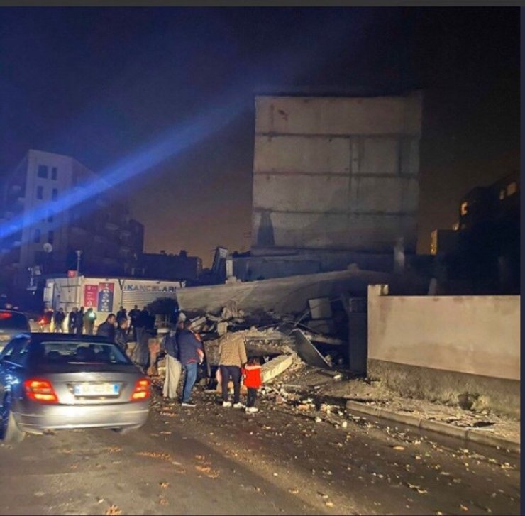 Землетрясение в Албании, фото