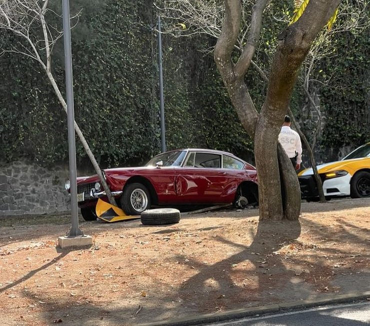 Ferrari 250 ДТП, Ferrari 250, суперкар Ferrari