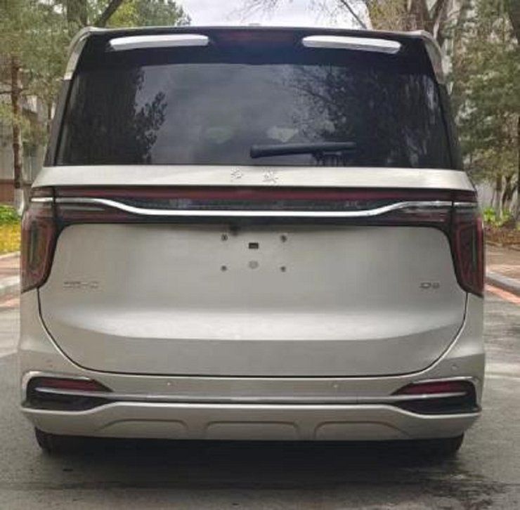 Hongqi Q8, новый Hongqi Q8, роскошный минивэн, китайский минивэн