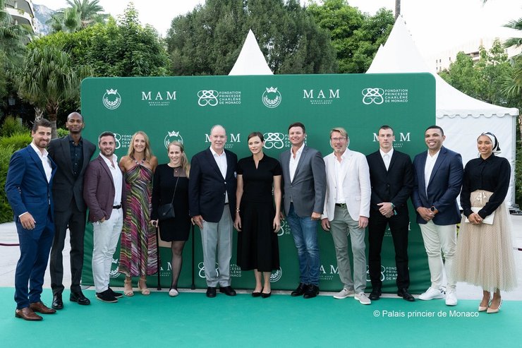 княгиня Шарлен, князь Альбер, монако, гольф