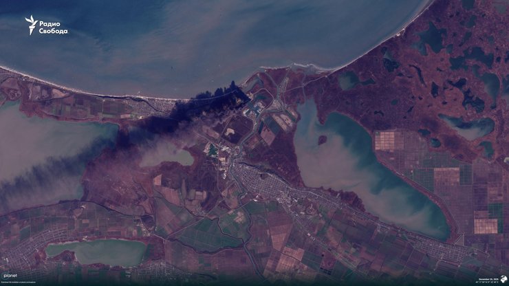 Снимок последствий атаки на порт "Темрюк"