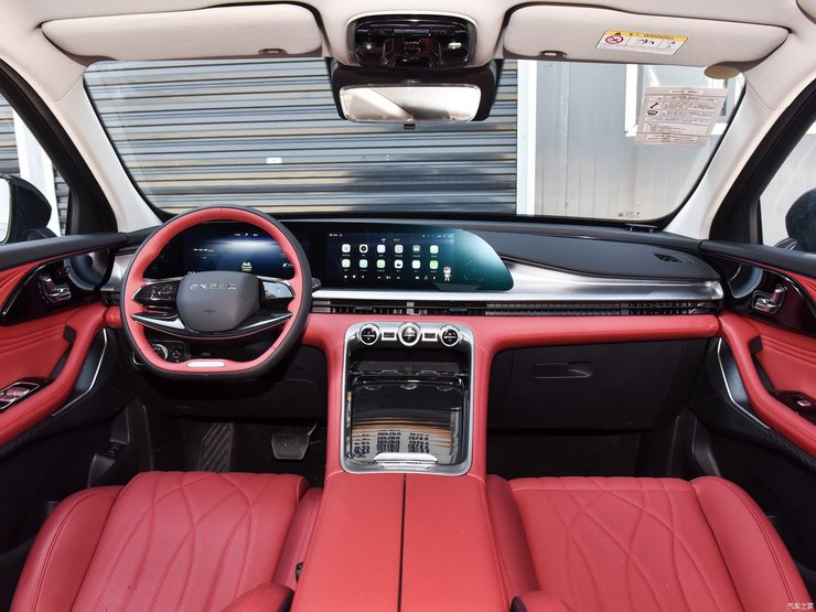 салон Exeed RX, Chery Exeed RX, новий Chery Exeed RX, новий Exeed RX, Chery Exeed, кросовер Chery