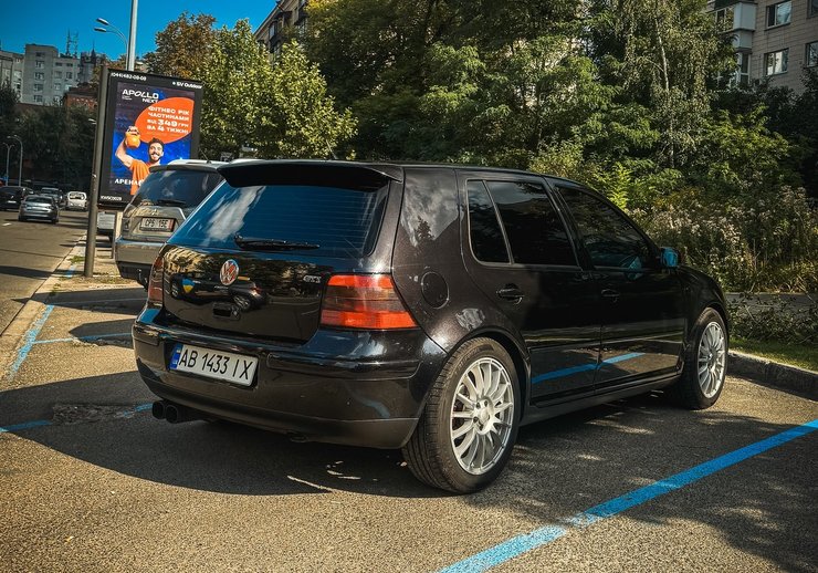 Volkswagen Golf GTI