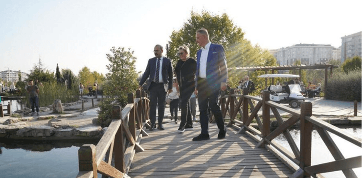 визит чиновников Ялты в Турцию, парк, мост