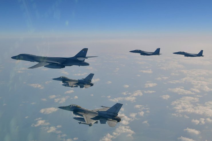 військові навчання, f-16, f-15, f-35