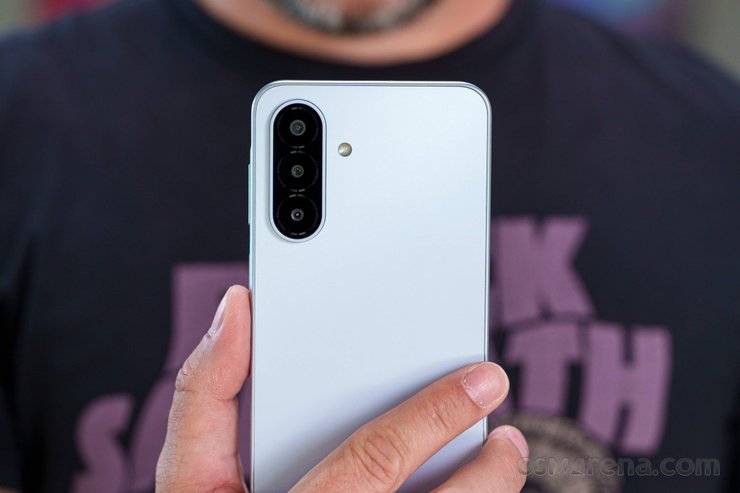 Samsung Galaxy A18 4G телефон