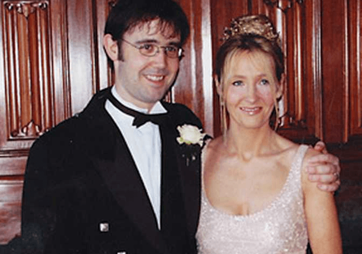 Джоан Роулинг, джоан роулинг развод, как стала знаменитой джоан роулинг, кто муж джоан роулинг, биография джоан роулинг, персонажи гарри поттера, гарри поттер, волан де морт