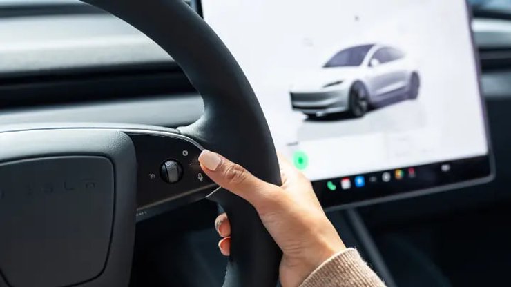 Авто Tesla Model 3